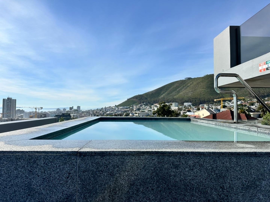 1 Bedroom Property for Sale in Sea Point Western Cape